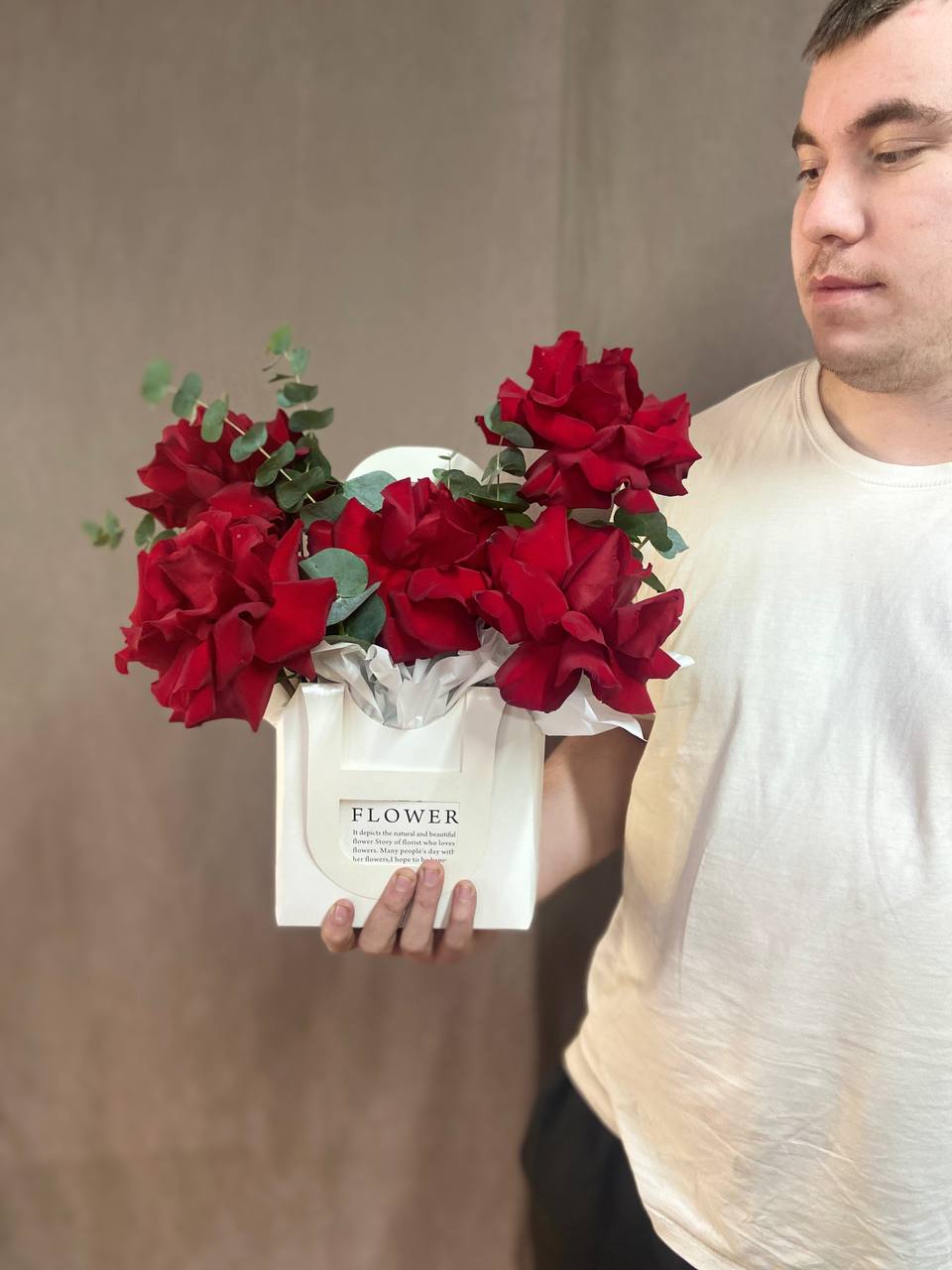 Композиция из 5 французских роз