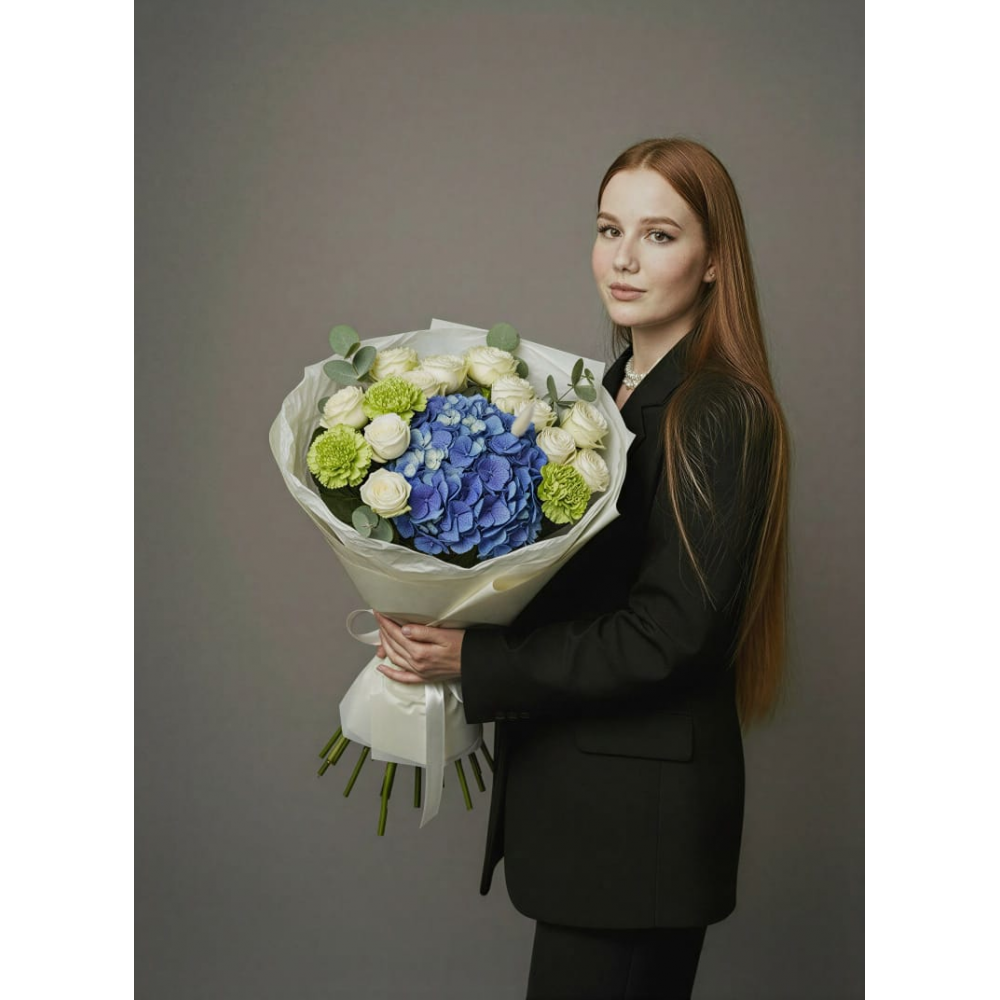 "Первый танец"