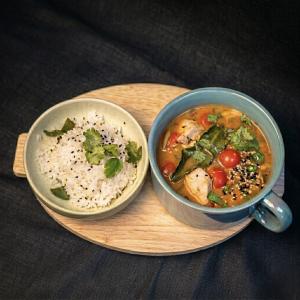 Тайский Том Ям с курицей, 550г