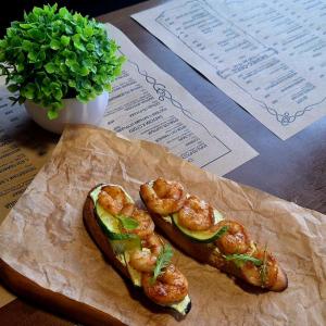Брускетта с креветкой и творожным сыром, 180г