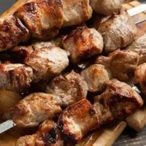 Шашлык из свиной шеи 1кг